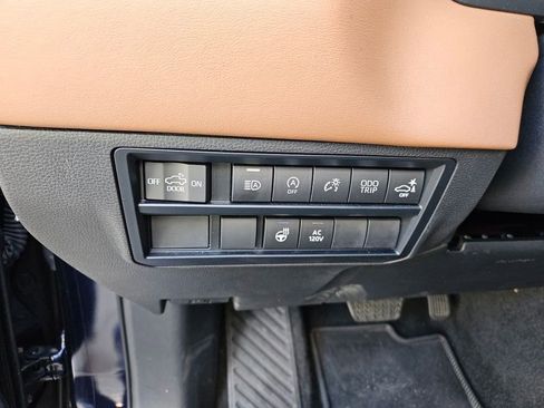 Used 2023 Toyota Tundra 1794 Edition image 18