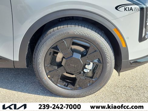New 2026 Kia Sportage X-Line w/ X-Line Technology Package AWD/4WD image 7