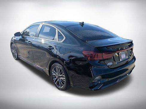 Used 2024 Kia Forte GT-Line w/ GT-Line Premium Package FWD image 5