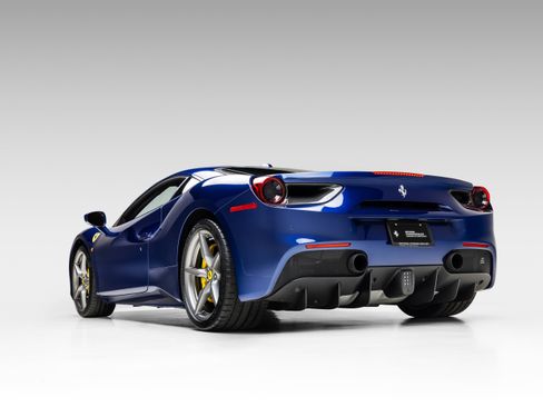 Certified 2018 Ferrari 488 GTB image 9