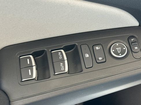 Certified 2025 Honda Civic Sport image 12