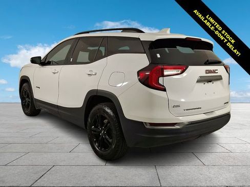 Used 2023 GMC Terrain AT4 AWD/4WD image 5