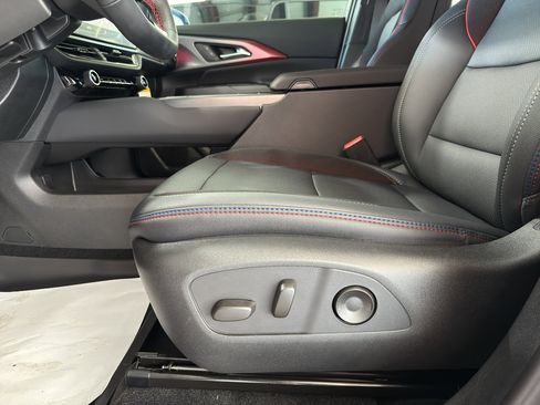 New 2026 Chevrolet Equinox EV RS image 22