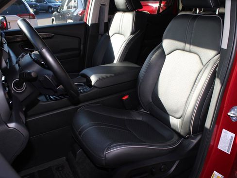 Used 2023 Honda Pilot Elite image 15