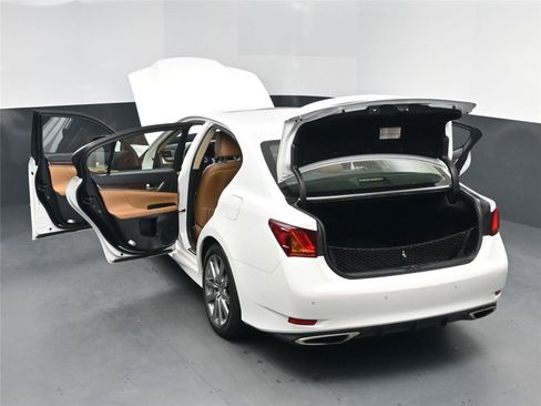 Used 2015 Lexus GS 350 Crafted Line w/ Premium Package image 31