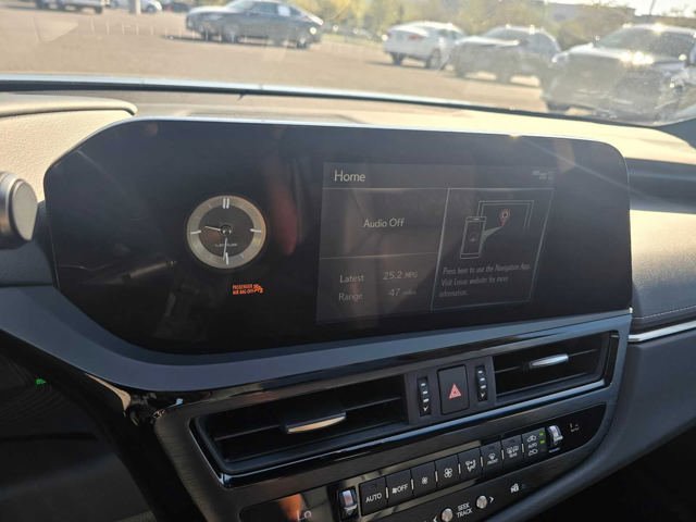 Certified 2022 Lexus ES 350 w/ Premium Package FWD image 27