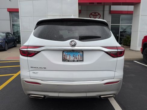 Used 2020 Buick Enclave Essence FWD image 7