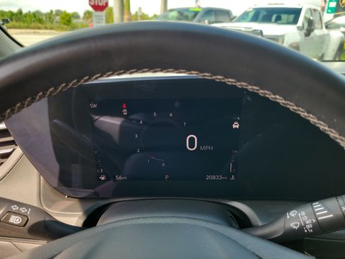 Used 2024 Buick Encore GX Preferred FWD image 25