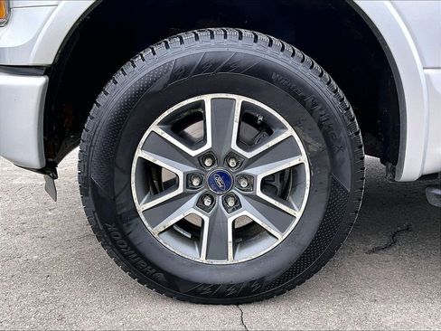 Used 2016 Ford F150 XLT w/ Equipment Group 302A Luxury image 7