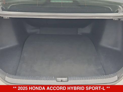 Used 2025 Honda Accord Sport image 35