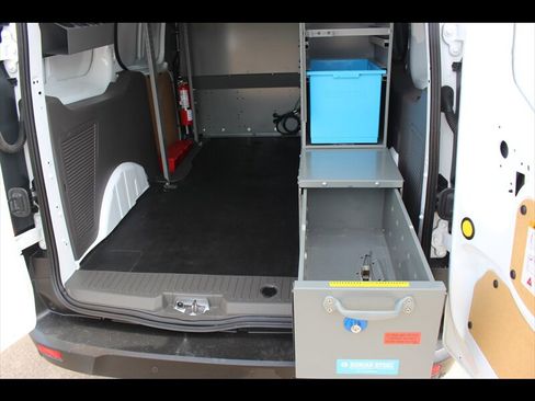 Used 2022 Ford Transit Connect XL image 10