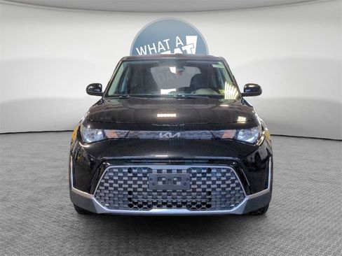 Used 2023 Kia Soul EX image 9
