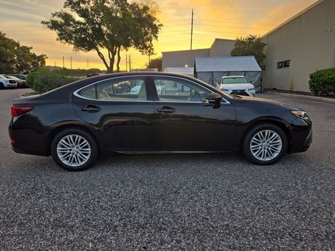 Used 2017 Lexus ES 350 FWD image 4
