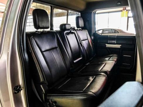 Used 2020 Ford F250 Lariat w/ Lariat Value Package image 34