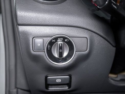 Used 2019 Mercedes-Benz CLA 250 image 20