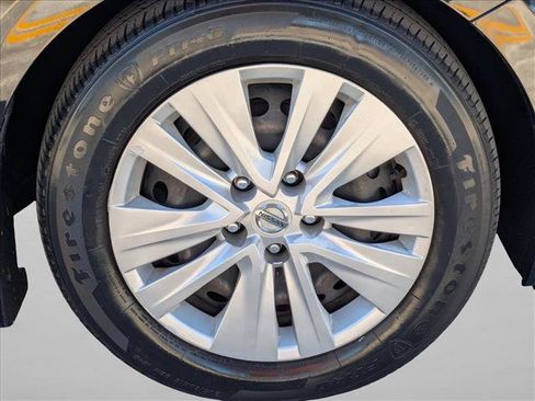 Used 2022 Nissan Sentra S image 22