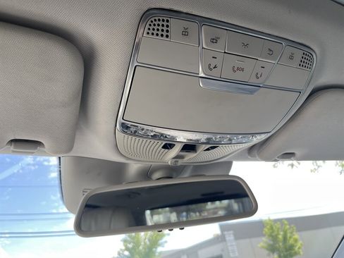 Used 2015 Mercedes-Benz S 550 Sedan image 46