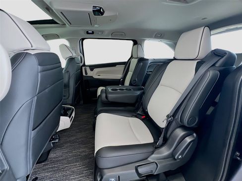 New 2026 Honda Odyssey Elite image 24