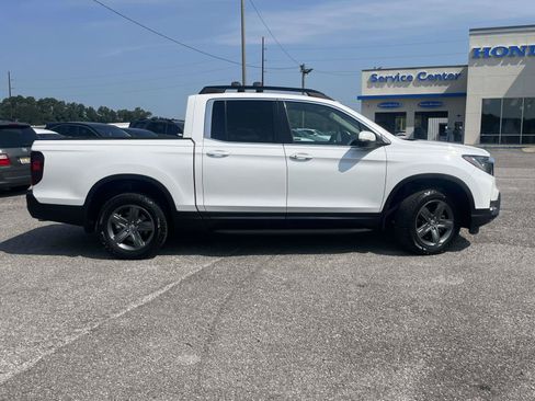 Certified 2023 Honda Ridgeline RTL image 2