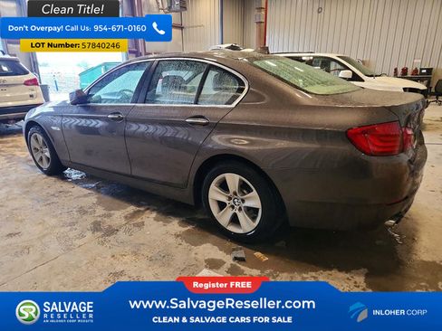 Used 2013 BMW 528i xDrive Sedan AWD/4WD image 3