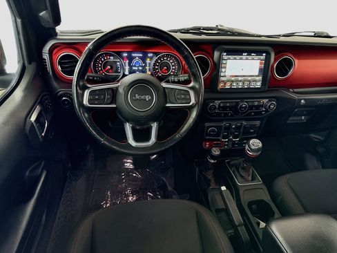 Used 2021 Jeep Wrangler Unlimited Rubicon w/ Uconnect 4C Nav & Sound Group AWD/4WD image 17