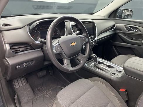 Used 2018 Chevrolet Traverse LT w/ LPO, Floor Liner Package image 8