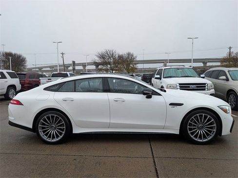 Used 2024 Mercedes-Benz AMG GT 43 image 3