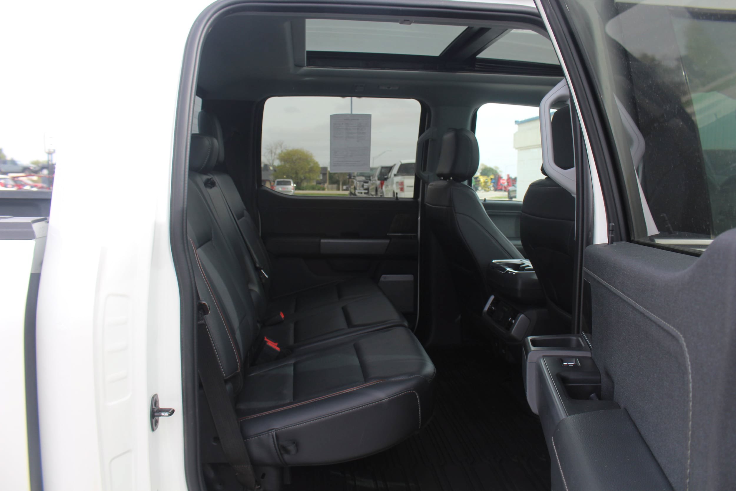 Used 2023 Ford F150 Lariat w/ Equipment Group 502A High AWD/4WD image 21