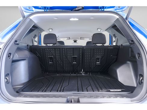 Used 2024 Chevrolet Equinox LT w/ LPO, Floor Liner Package FWD image 40
