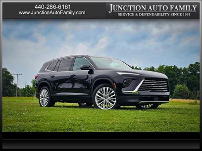 New 2025 Buick Enclave Preferred w/ Power Package