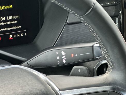 Certified 2025 GMC Acadia Elevation image 30