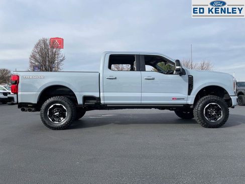 Used 2024 Ford F350 Lariat w/ Lariat Ultimate Package image 32