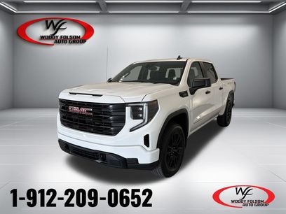 New 2026 GMC Sierra 1500 Pro w/ Graphite Edition
