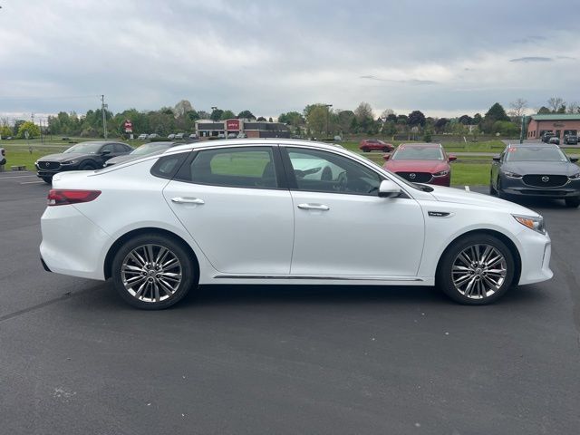 Used 2016 Kia Optima SX w/ Chrome Wheel Package FWD image 6
