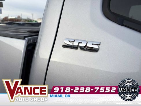 Used 2018 Toyota Tacoma SR5 image 10