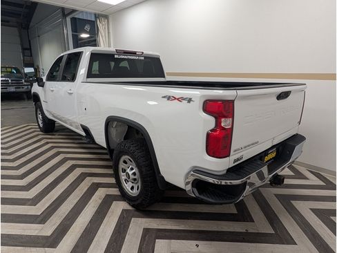 Used 2021 Chevrolet Silverado 2500 LT AWD/4WD image 22