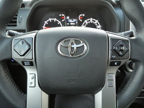 Certified 2021 Toyota 4Runner SR5 Premium image 26
