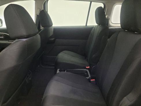 Used 2014 MAZDA MAZDA5 Sport image 18