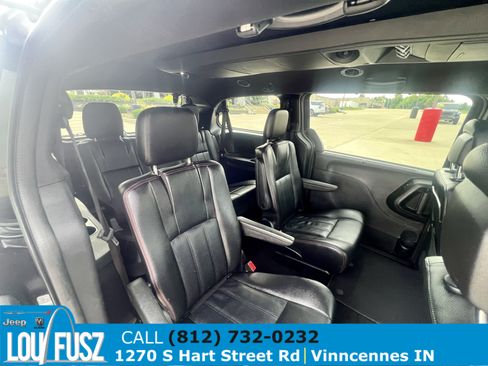 Used 2020 Dodge Grand Caravan GT FWD image 18