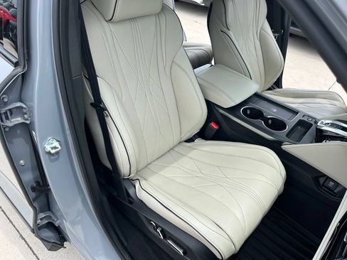 Used 2025 Acura MDX A-Spec AWD/4WD image 19