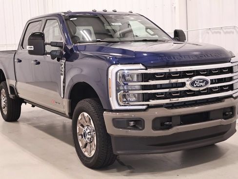 New 2027 Ford F350 King Ranch AWD/4WD image 3