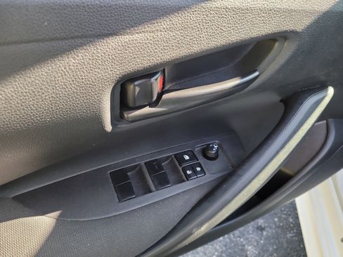 Certified 2024 Toyota Corolla LE image 17