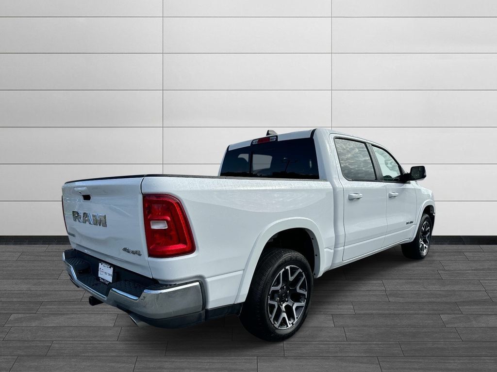 Used 2026 RAM 1500 Laramie AWD/4WD image 3