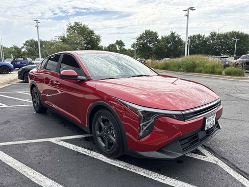 Used 2025 Kia K4 FWD image 4