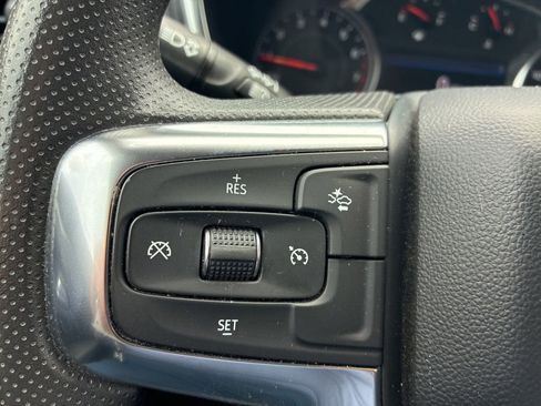 Used 2023 Chevrolet Blazer LT w/ Convenience Package FWD image 8