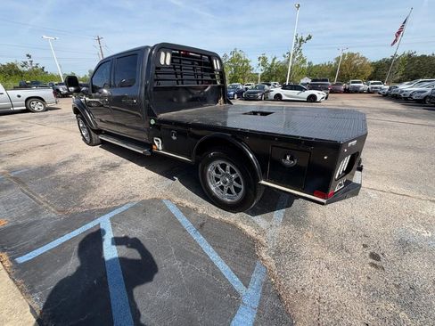 Used 2022 Ford F350 Lariat w/ Lariat Ultimate Package AWD/4WD image 8