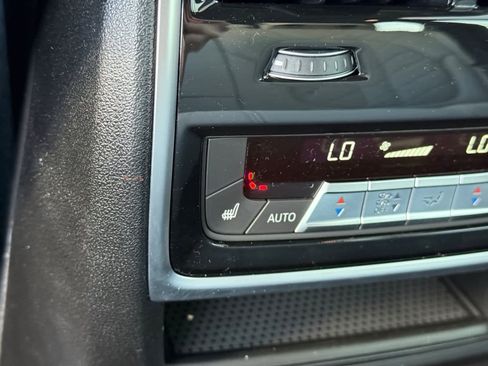 New 2026 BMW X5 xDrive50e image 34