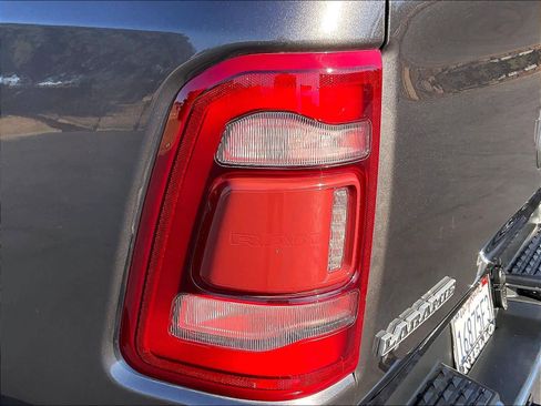 Used 2019 RAM 1500 Laramie image 31