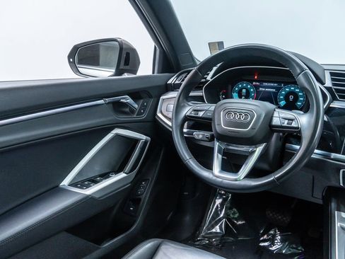Used 2022 Audi Q3 2.0T Premium Plus w/ Premium Plus Package AWD/4WD image 22
