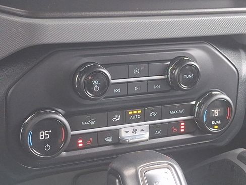 Certified 2023 Ford Bronco Big Bend w/ Sasquatch Package image 15